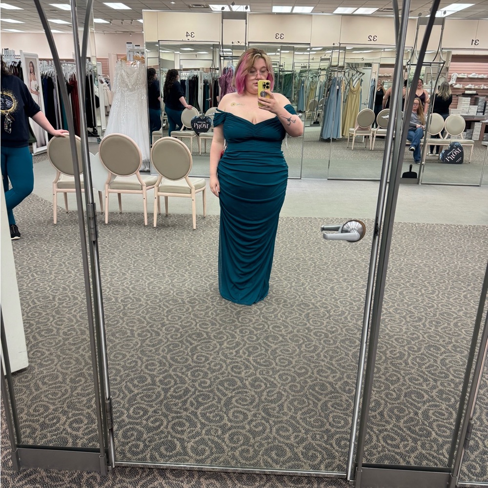 Elegant Teal Off-Shoulder Dress